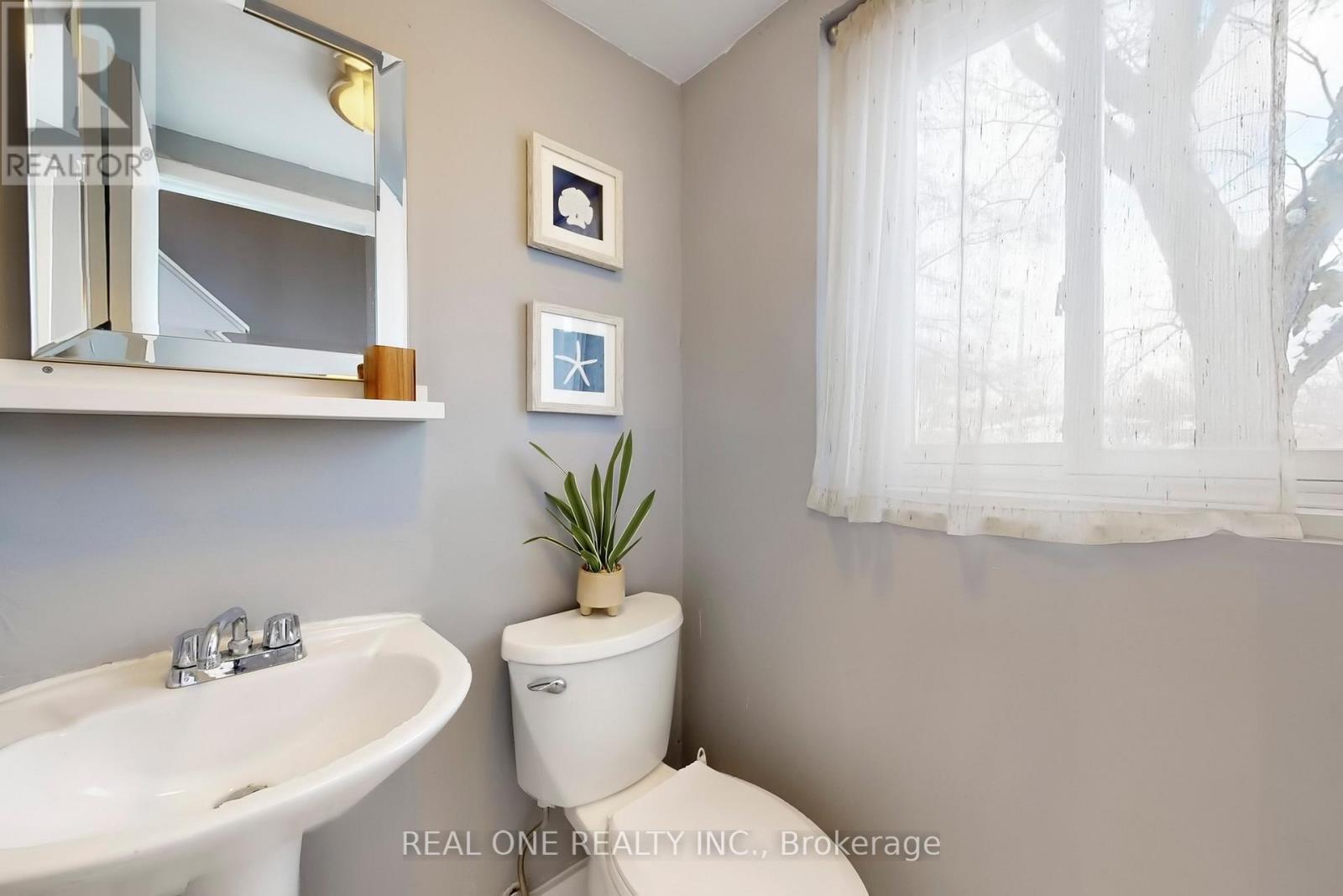 62 Courville Causeway, Toronto, Ontario  M2J 3V5 - Photo 13 - C12824948