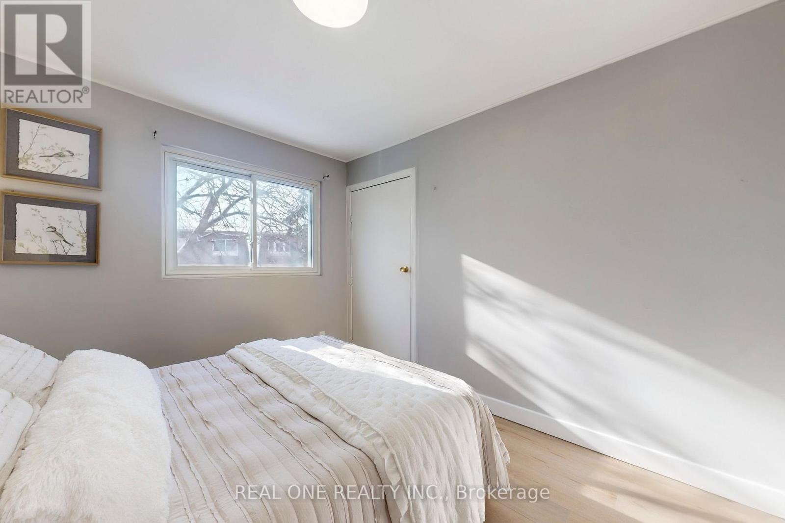 62 Courville Causeway, Toronto, Ontario  M2J 3V5 - Photo 19 - C12824948