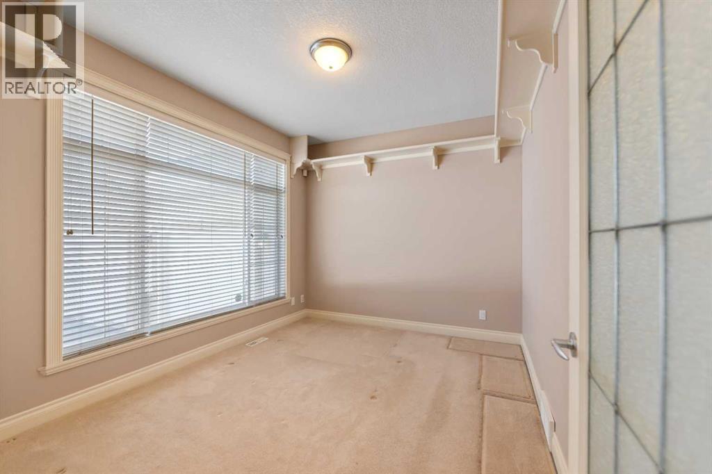 3 Lynx Meadows Drive Nw, Calgary, Alberta  T3L 2M1 - Photo 10 - A2288946