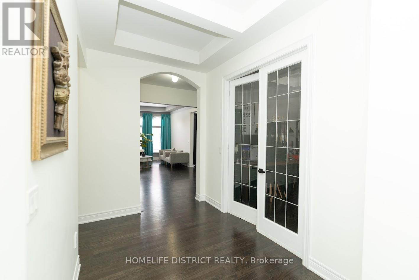 210 Cannes Avenue, Vaughan, Ontario  L4H 3X2 - Photo 10 - N12824984