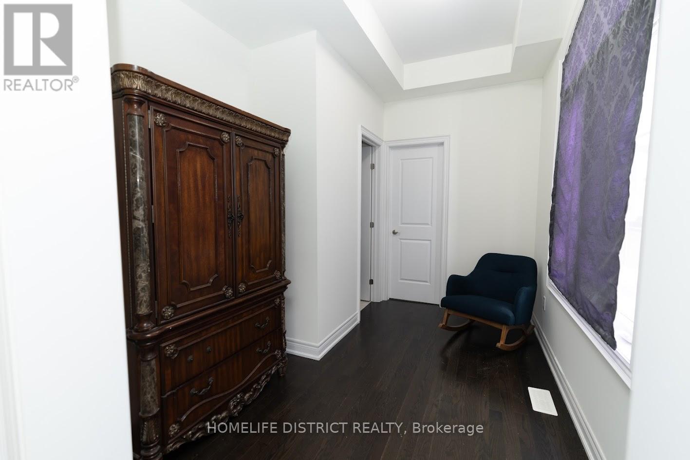 210 Cannes Avenue, Vaughan, Ontario  L4H 3X2 - Photo 27 - N12824984