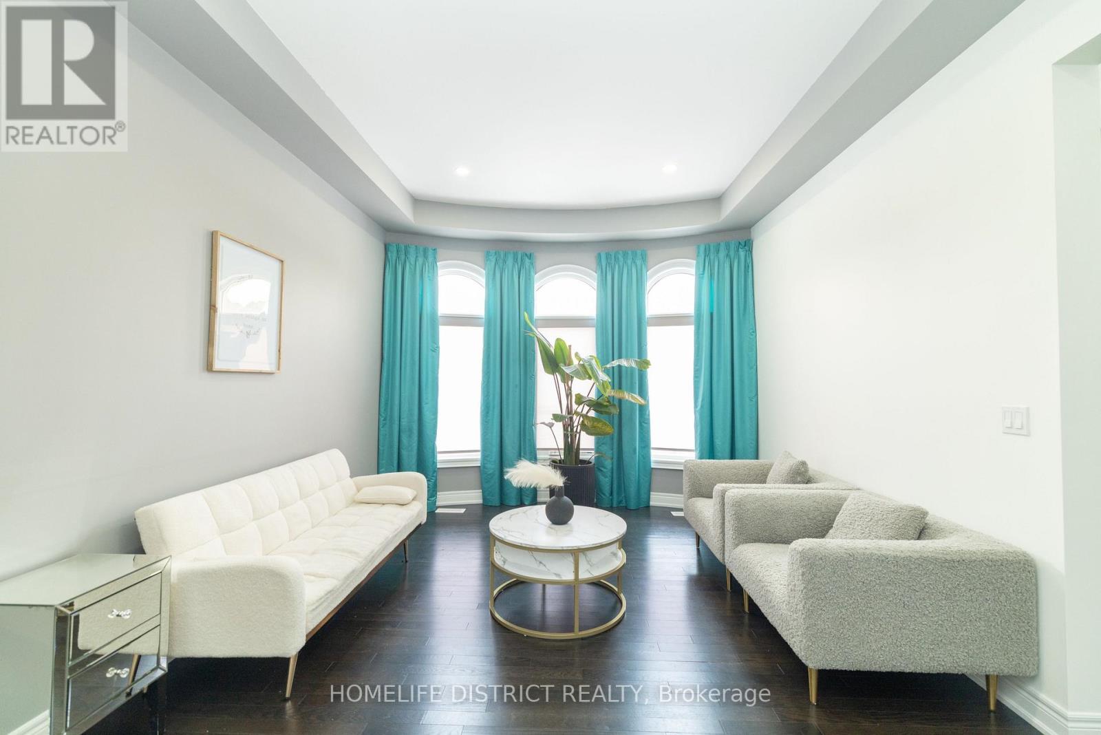 210 Cannes Avenue, Vaughan, Ontario  L4H 3X2 - Photo 6 - N12824984