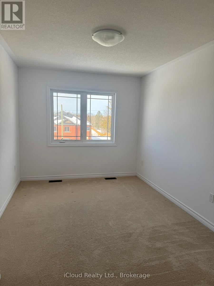 386 Centre Street, Essa, Ontario  L0M 1B5 - Photo 24 - N12824986