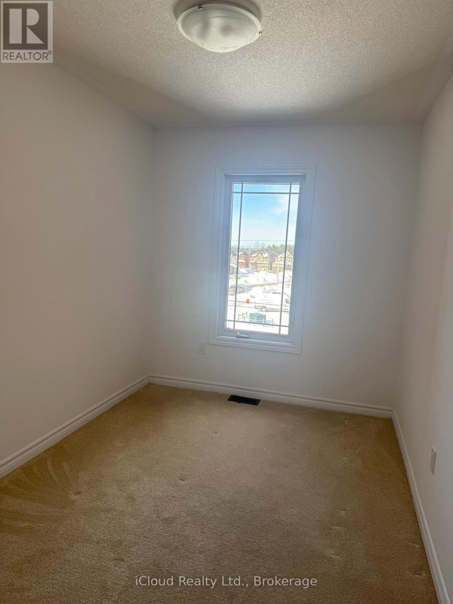 386 Centre Street, Essa, Ontario  L0M 1B5 - Photo 25 - N12824986