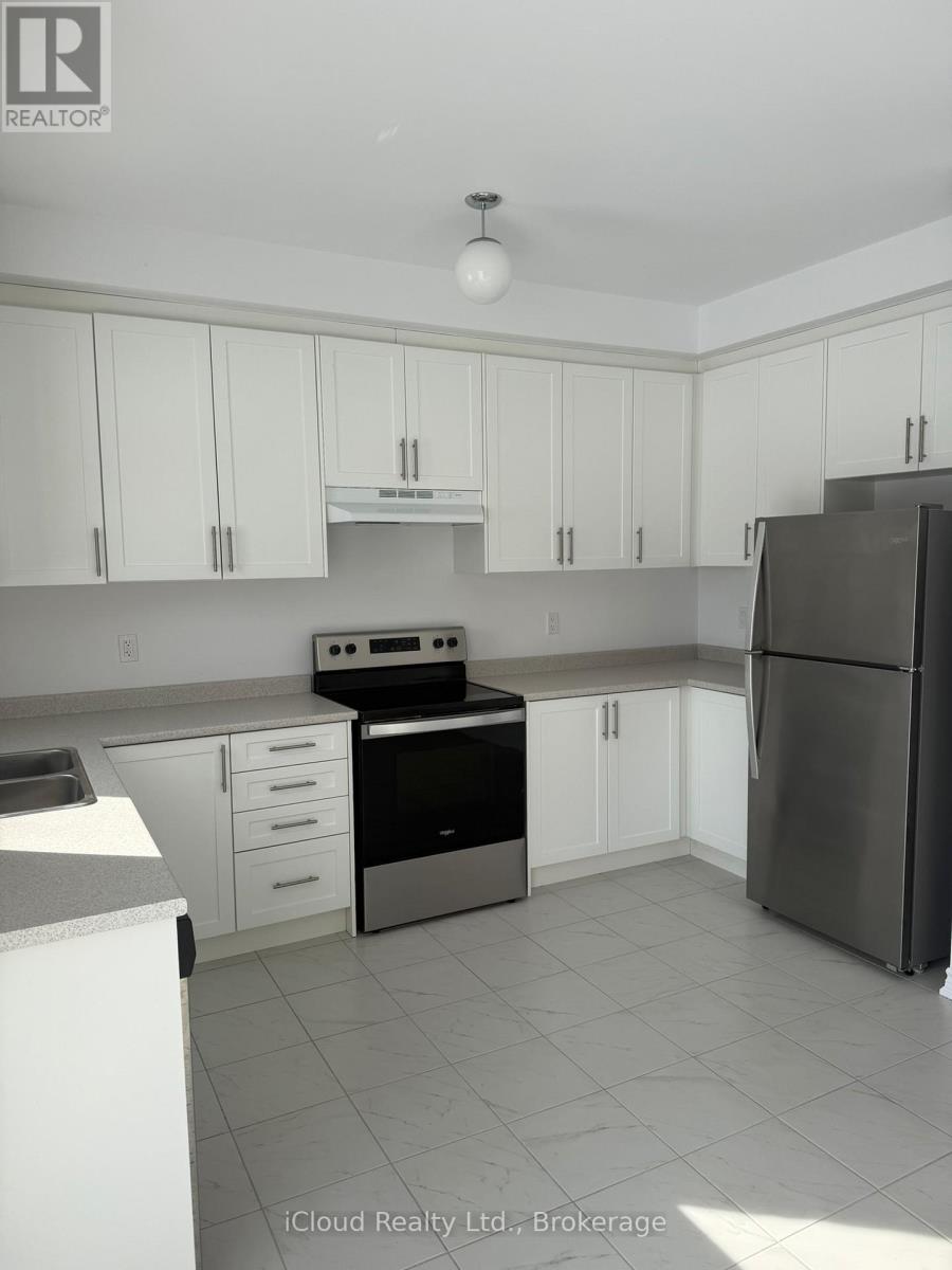 386 Centre Street, Essa, Ontario  L0M 1B5 - Photo 6 - N12824986