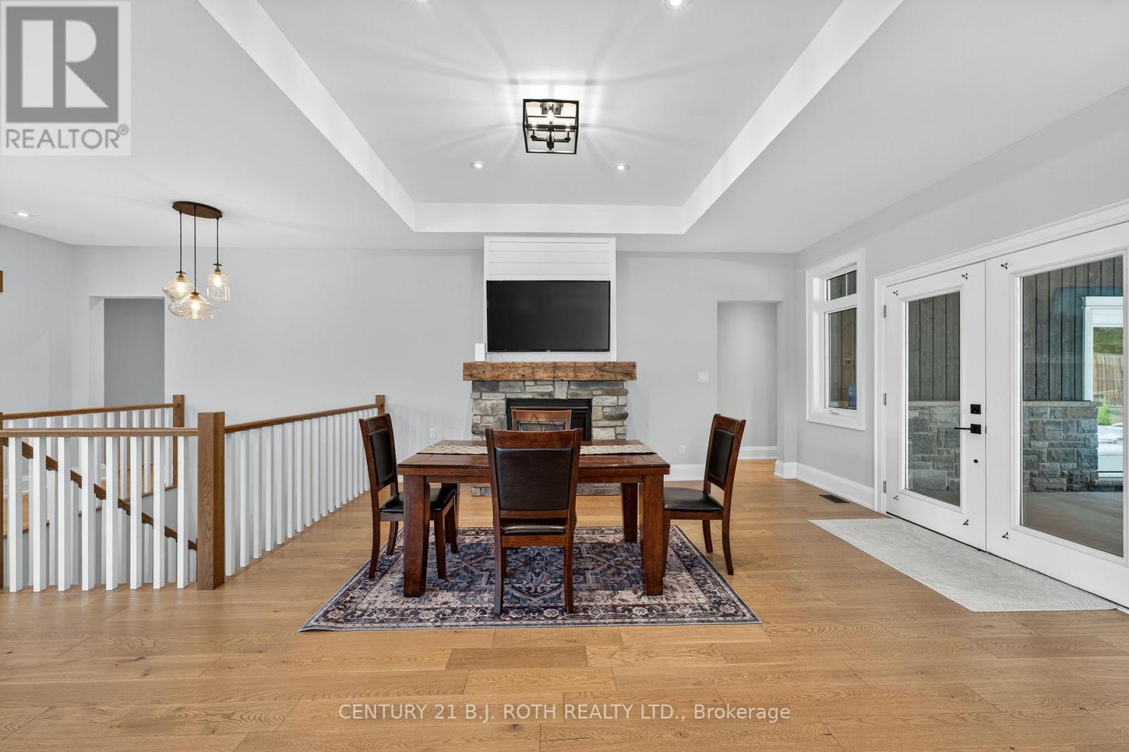 300 Shanty Bay Road, Oro-Medonte, Ontario  L4M 1E6 - Photo 17 - S12825004