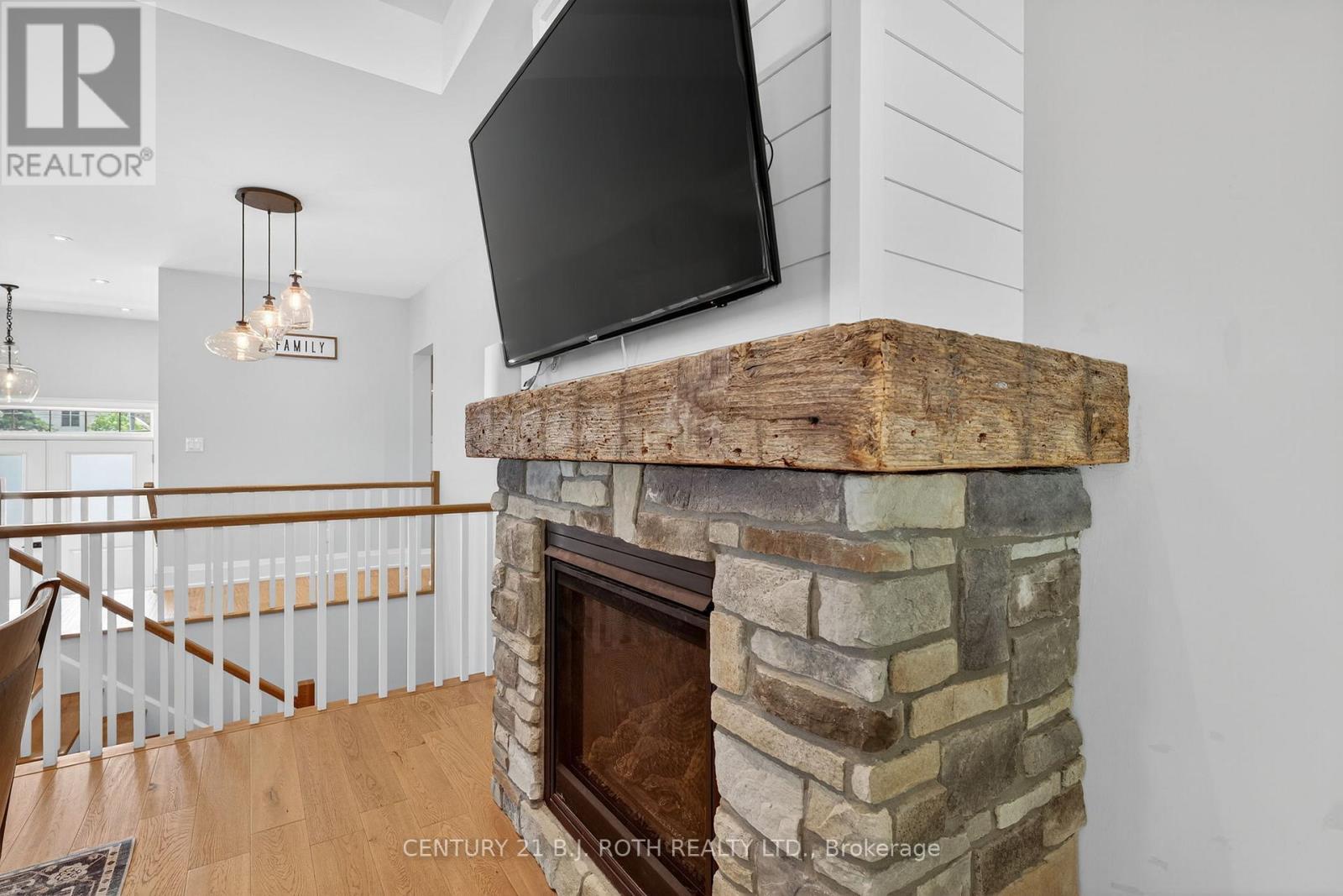 300 Shanty Bay Road, Oro-Medonte, Ontario  L4M 1E6 - Photo 19 - S12825004