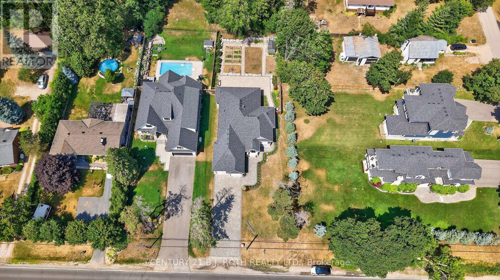 300 Shanty Bay Road, Oro-Medonte, Ontario  L4M 1E6 - Photo 2 - S12825004