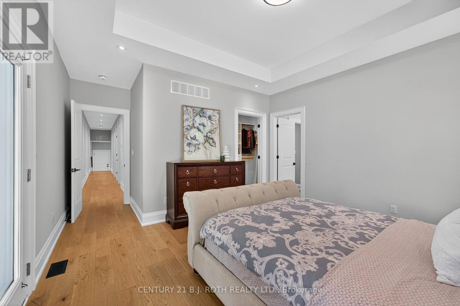 300 Shanty Bay Road, Oro-Medonte, Ontario  L4M 1E6 - Photo 21 - S12825004