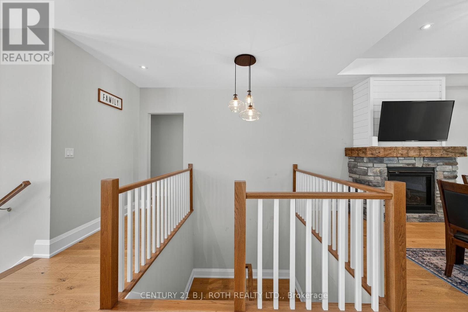 300 Shanty Bay Road, Oro-Medonte, Ontario  L4M 1E6 - Photo 30 - S12825004