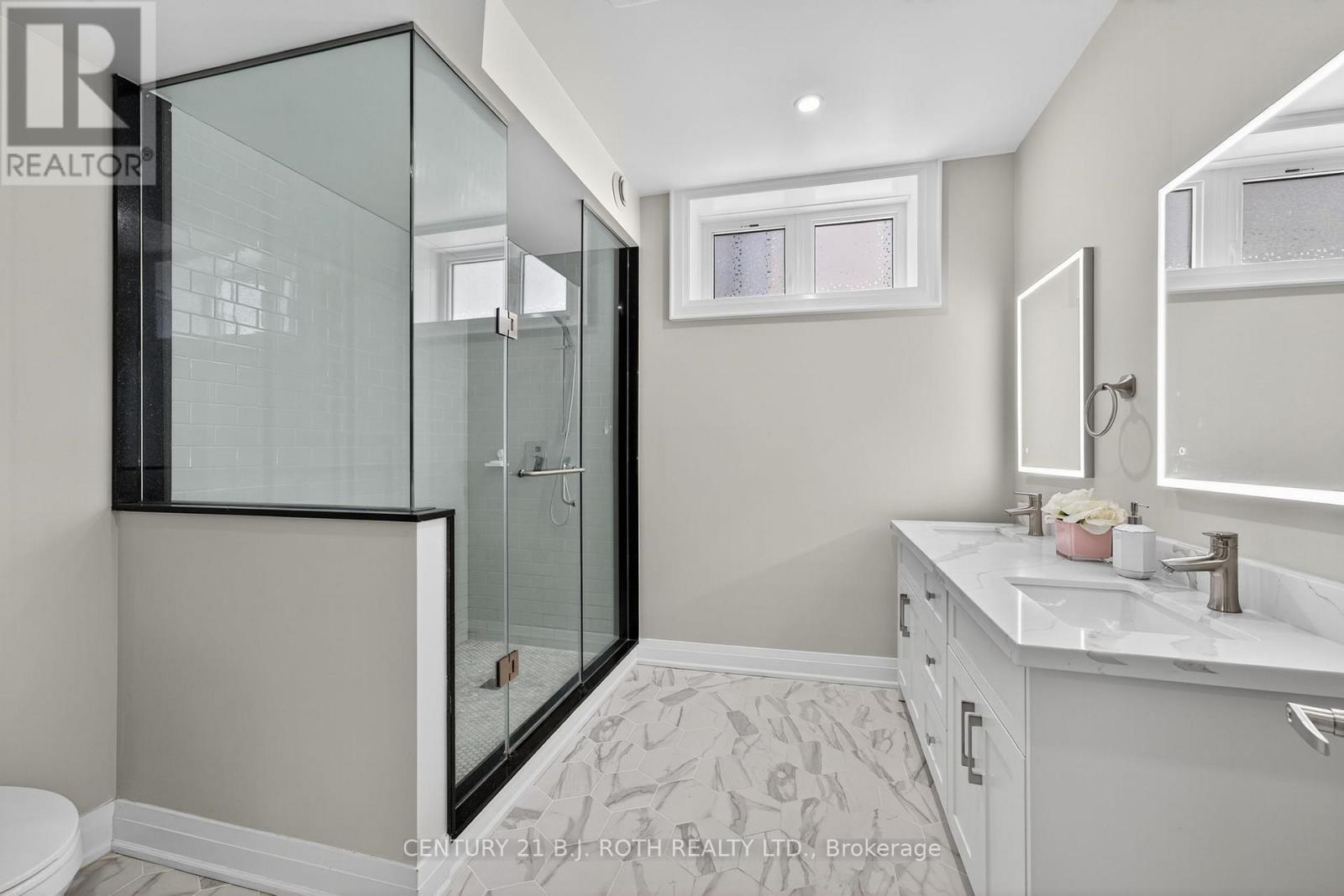 300 Shanty Bay Road, Oro-Medonte, Ontario  L4M 1E6 - Photo 36 - S12825004