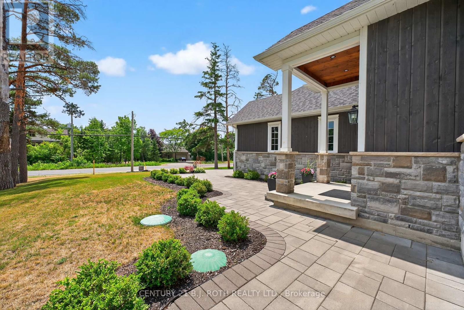 300 Shanty Bay Road, Oro-Medonte, Ontario  L4M 1E6 - Photo 39 - S12825004