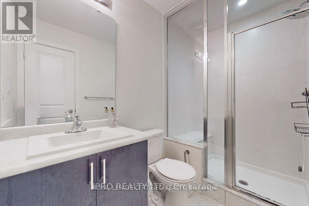 2614 Castlegate Crossing, Pickering, Ontario  L1X 0H9 - Photo 26 - E12824848