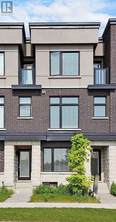 2614 Castlegate Crossing, Pickering, Ontario  L1X 0H9 - Photo 2 - E12824848