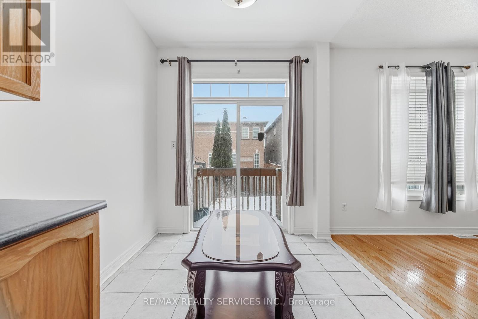 4 Rocky Point Crescent, Brampton, Ontario  L6V 4S8 - Photo 20 - W12805948