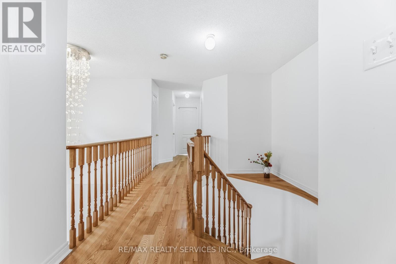 4 Rocky Point Crescent, Brampton, Ontario  L6V 4S8 - Photo 24 - W12805948