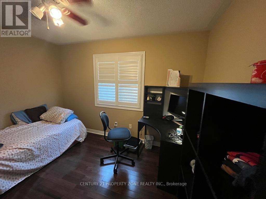 3034 Portree Crescent, Oakville, Ontario  L6M 5C4 - Photo 13 - W12825006