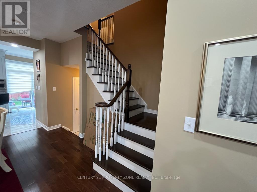 3034 Portree Crescent, Oakville, Ontario  L6M 5C4 - Photo 15 - W12825006