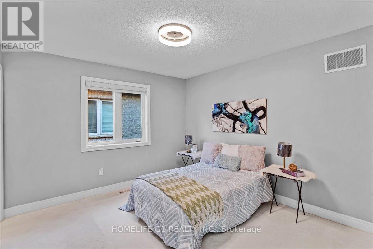 2355 North Ridge Trail, Oakville, Ontario  L6H 0A8 - Photo 31 - W12825008