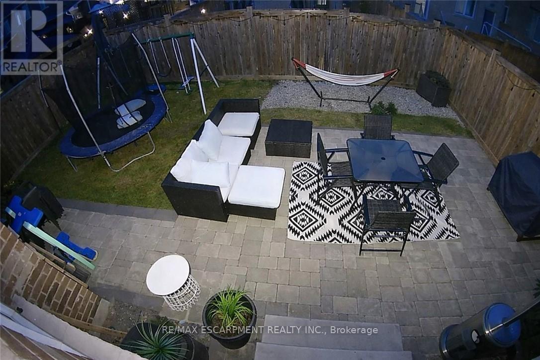 136 Hatt Court, Milton, Ontario  L9E 1G7 - Photo 43 - W12825022