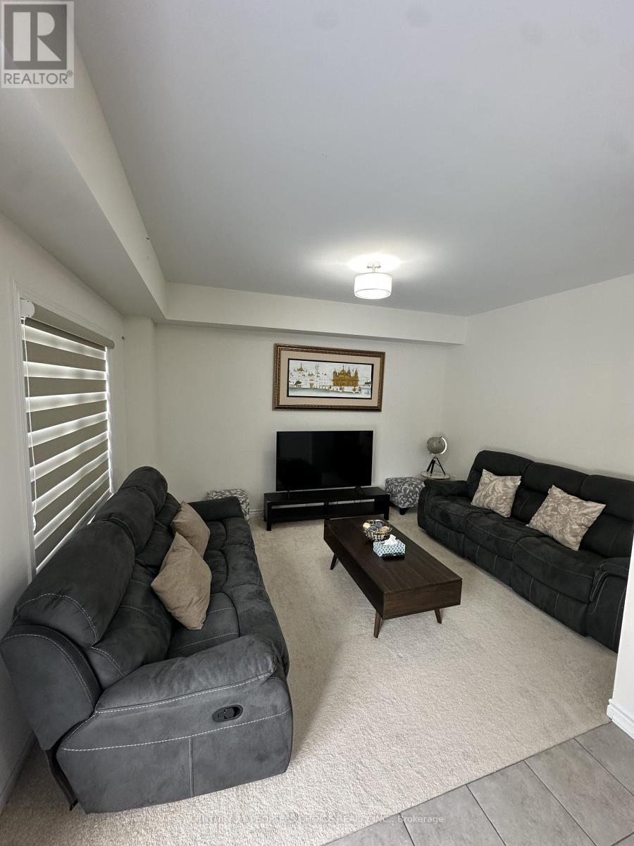 20 Stauffer Road, Brantford, Ontario  N3V 0B2 - Photo 10 - X12824944