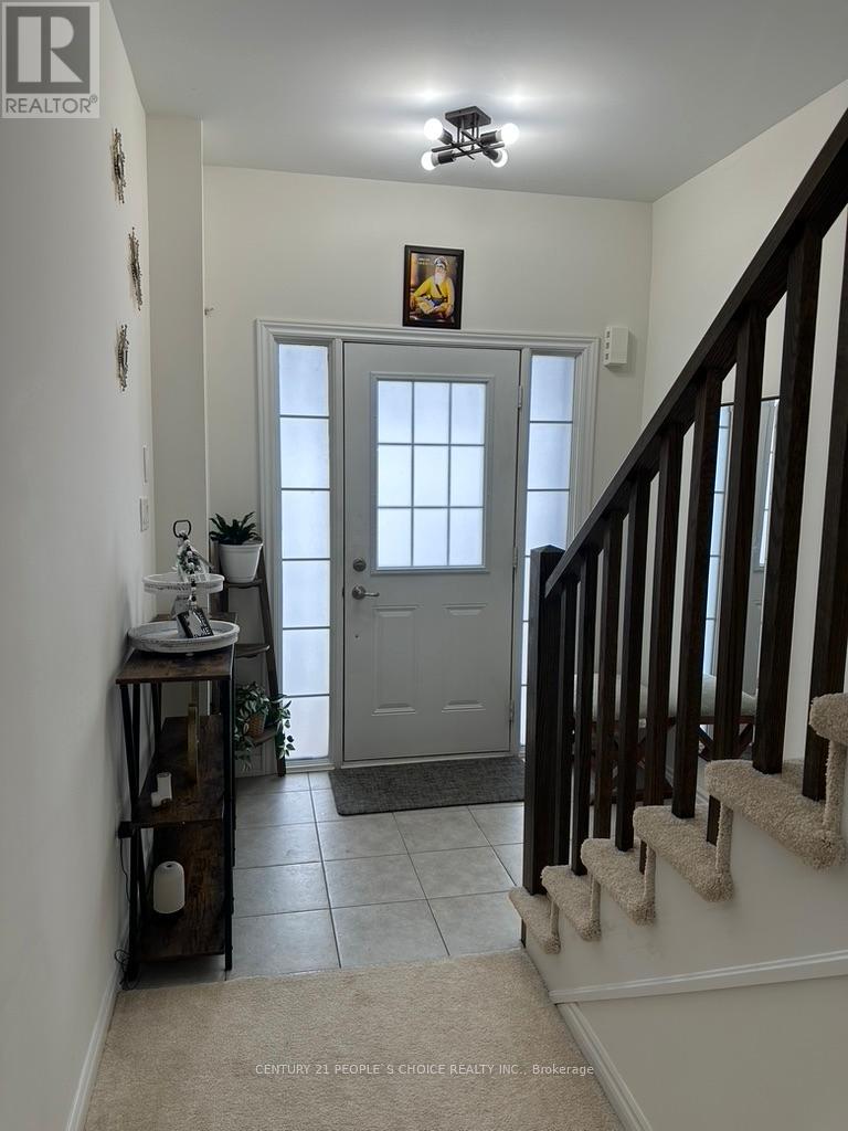 20 Stauffer Road, Brantford, Ontario  N3V 0B2 - Photo 2 - X12824944