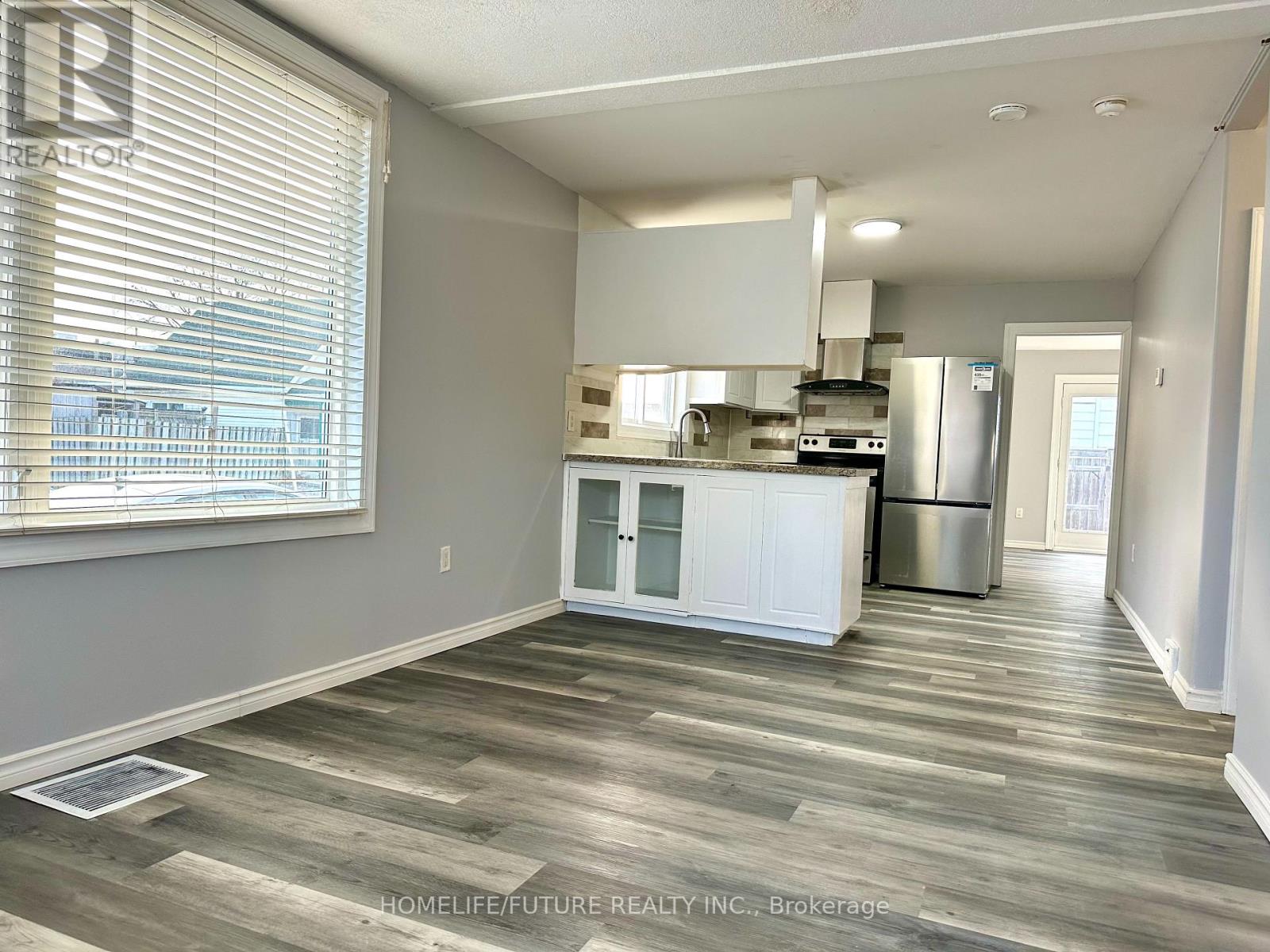 117 Harmony Avenue, Hamilton, Ontario  L8H 4Y2 - Photo 6 - X12824970