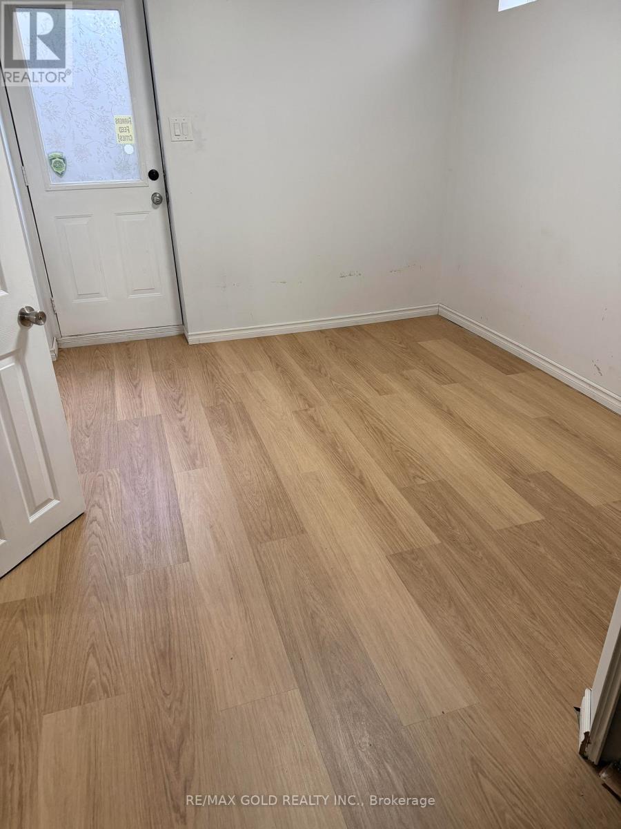 222 Fleming Drive, London East, Ontario  N5V 4Y9 - Photo 22 - X12824976