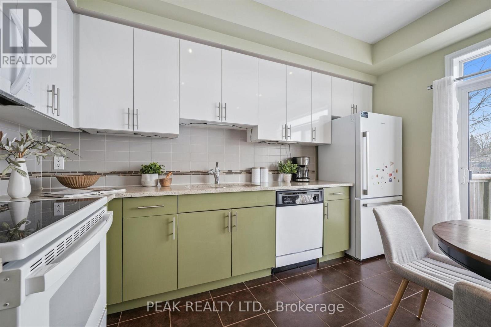 #10 - 342 Mill Street, Kitchener, Ontario  N2M 0A4 - Photo 11 - X12824998