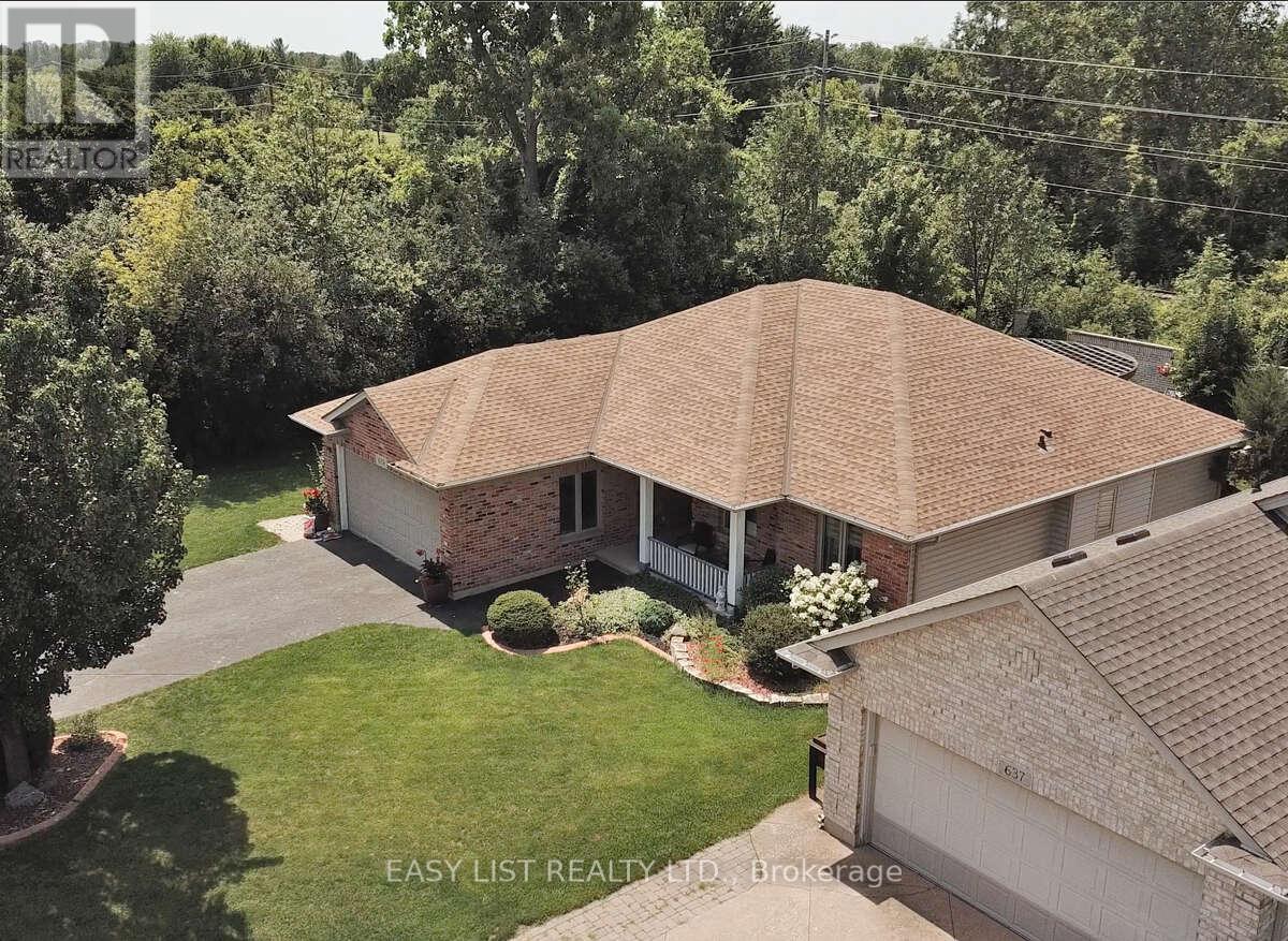 639 SECRETARIATE DRIVE, St. Clair, Ontario