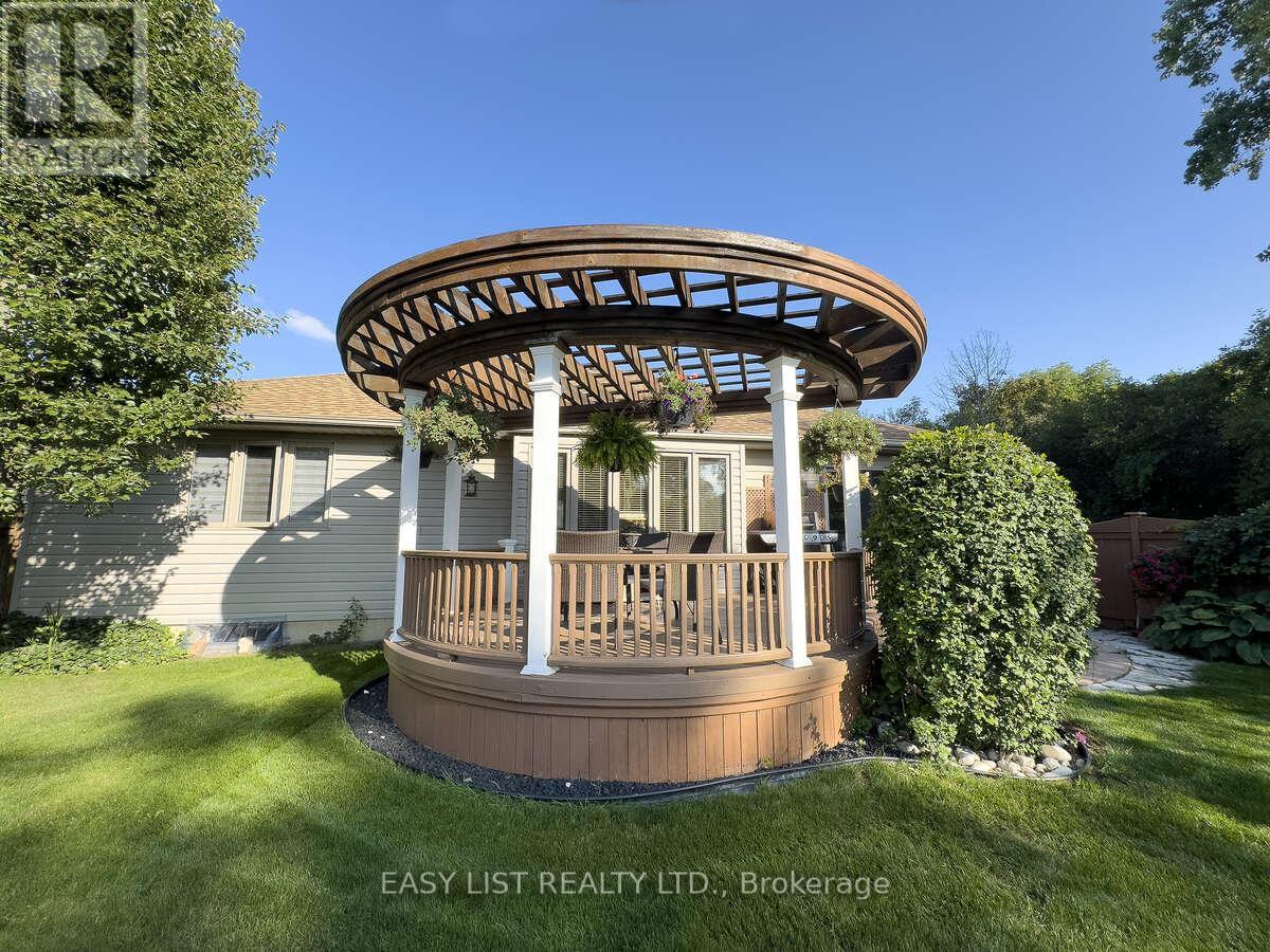 639 Secretariate Drive, St. Clair, Ontario  N0N 1G0 - Photo 17 - X12825014