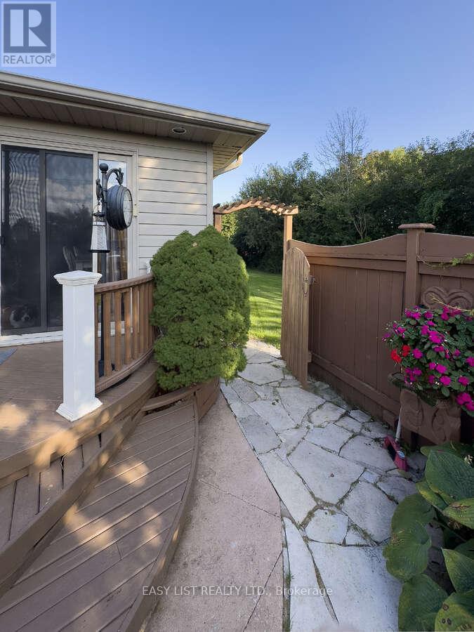 639 Secretariate Drive, St. Clair, Ontario  N0N 1G0 - Photo 19 - X12825014