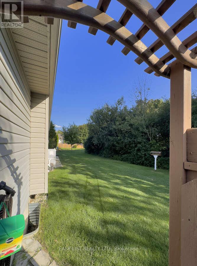 639 Secretariate Drive, St. Clair, Ontario  N0N 1G0 - Photo 20 - X12825014