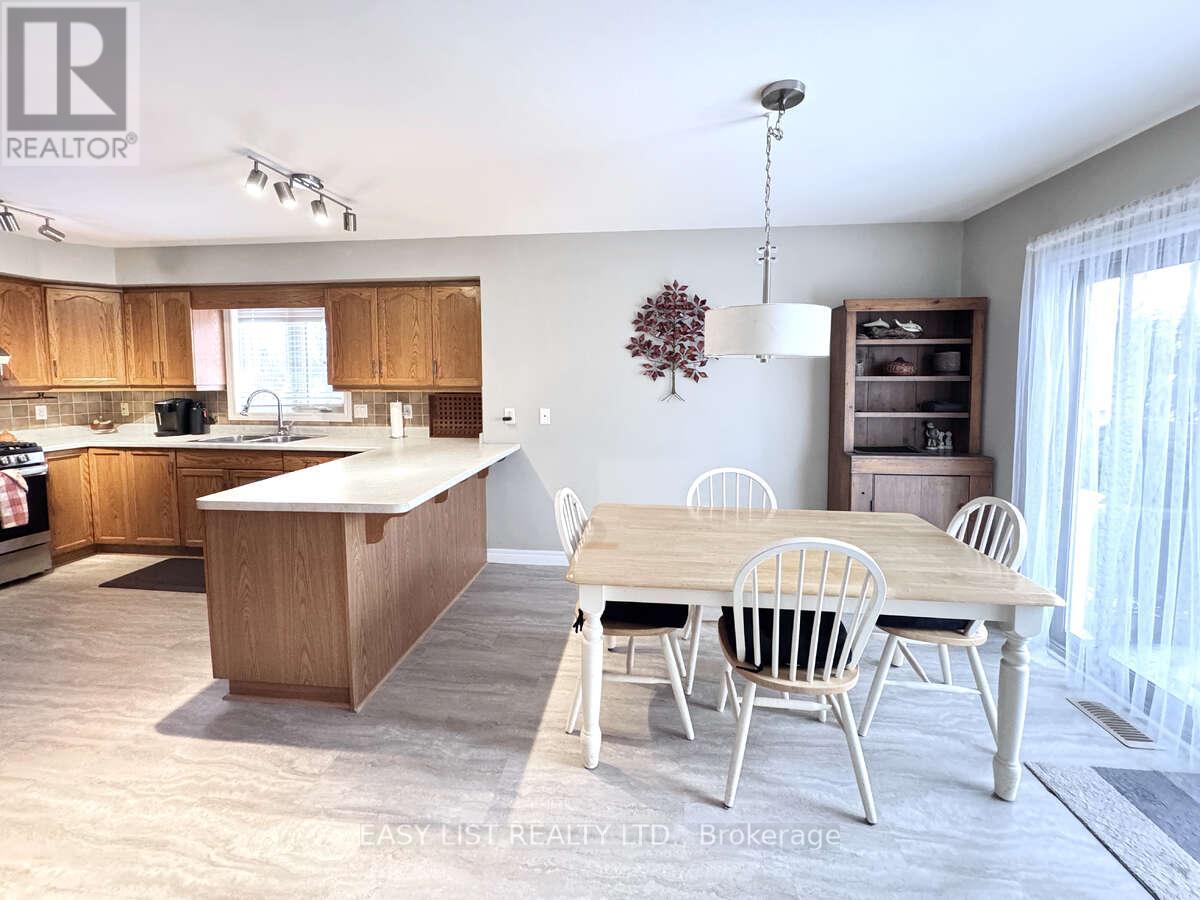 639 Secretariate Drive, St. Clair, Ontario  N0N 1G0 - Photo 23 - X12825014