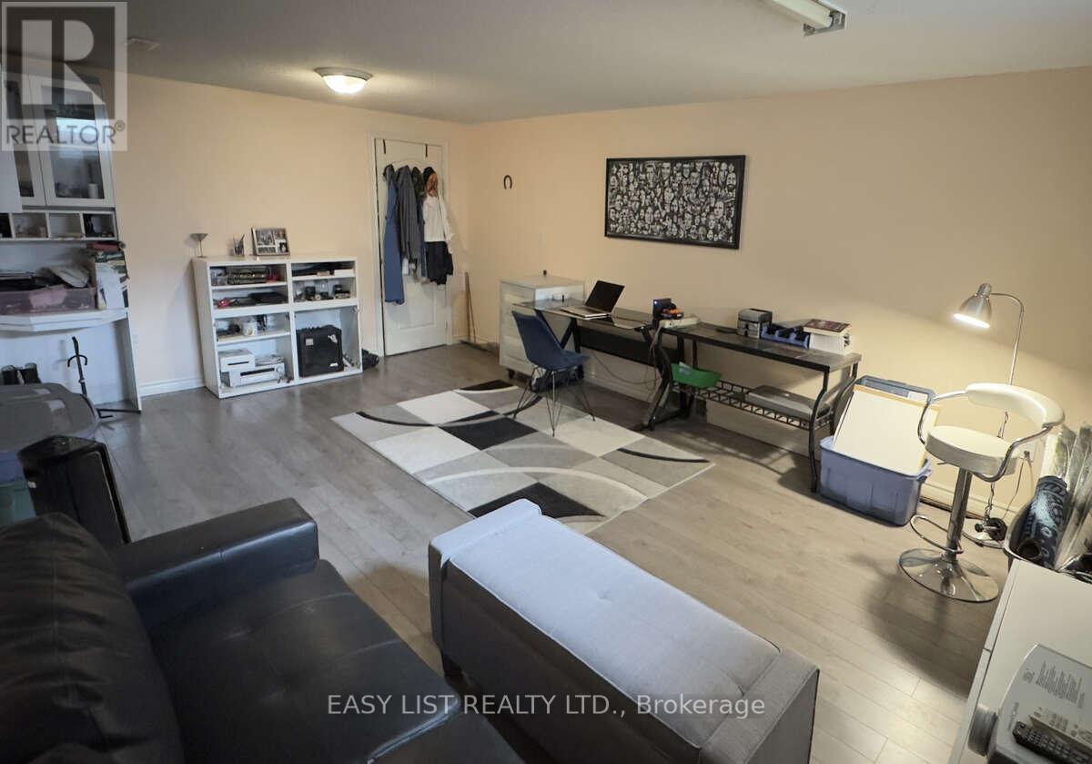 639 Secretariate Drive, St. Clair, Ontario  N0N 1G0 - Photo 38 - X12825014