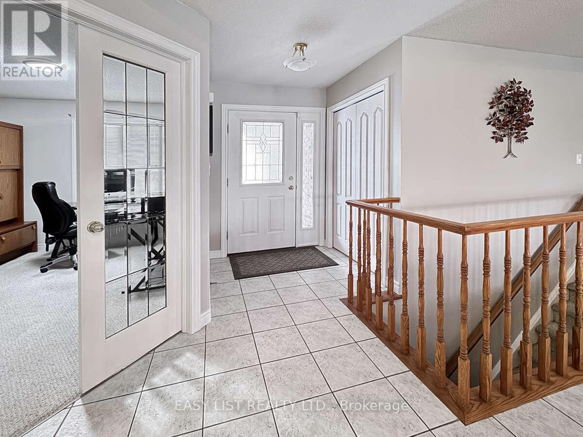 639 Secretariate Drive, St. Clair, Ontario  N0N 1G0 - Photo 7 - X12825014