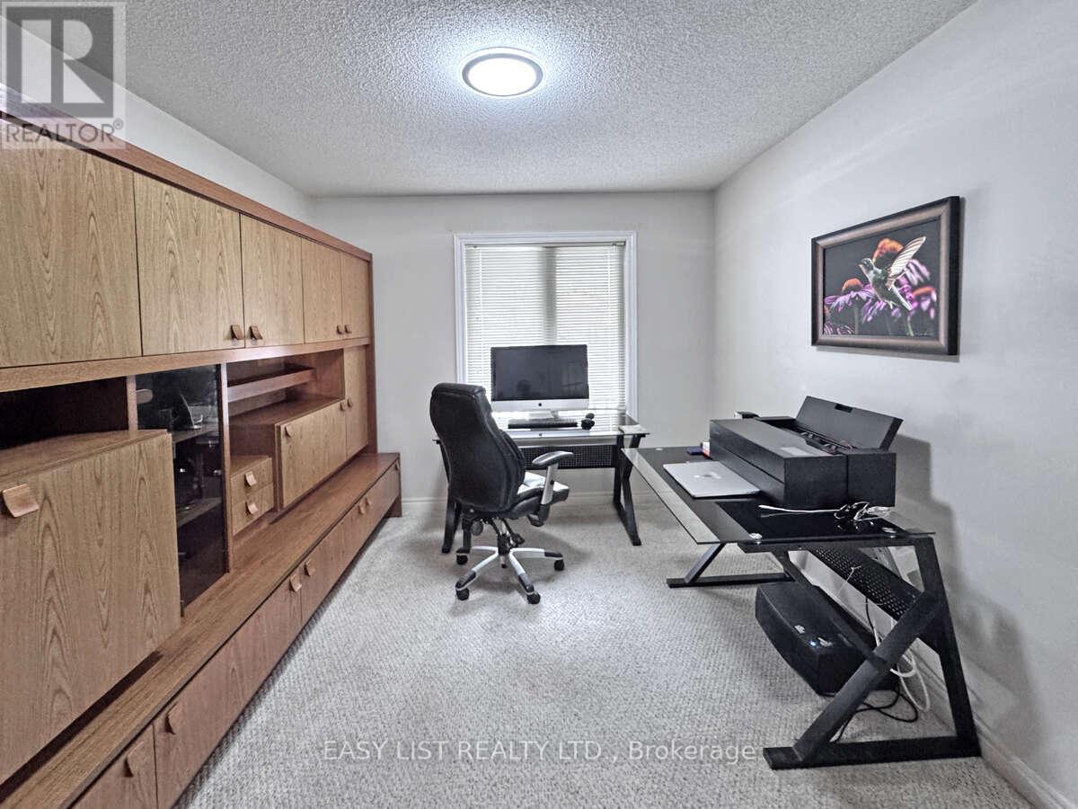 639 Secretariate Drive, St. Clair, Ontario  N0N 1G0 - Photo 9 - X12825014