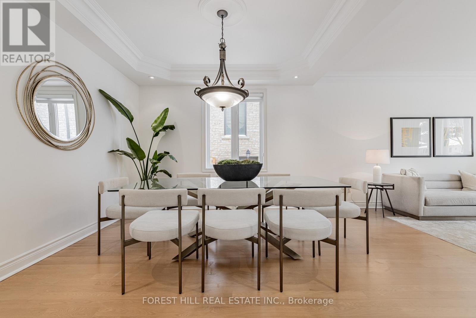 16 Northwood Drive, Toronto, Ontario  M2M 2J8 - Photo 7 - C12766286