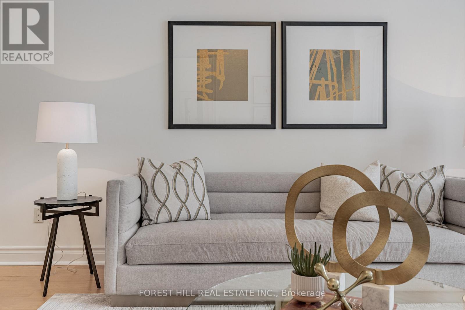 16 Northwood Drive, Toronto, Ontario  M2M 2J8 - Photo 6 - C12766286