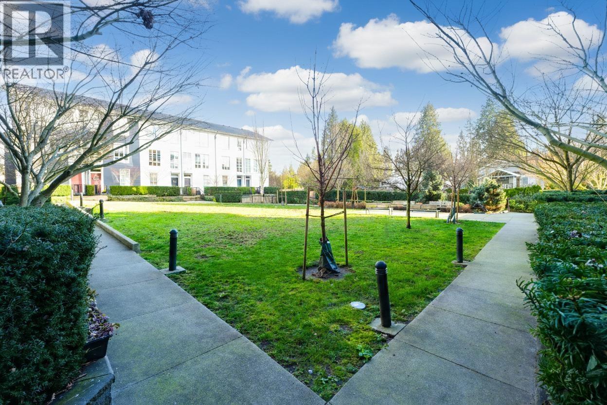 320 516 Foster Avenue, Coquitlam, British Columbia  V3J 0H8 - Photo 18 - R3093538