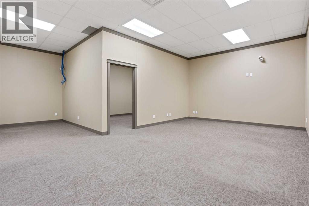 Unit A, 5051 50 Street, Camrose, Alberta  T4V 1R3 - Photo 3 - A2288982