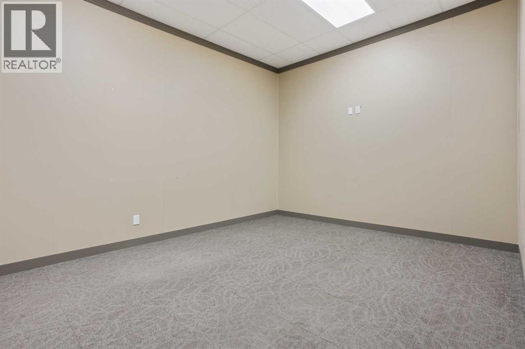 Unit A, 5051 50 Street, Camrose, Alberta  T4V 1R3 - Photo 6 - A2288982