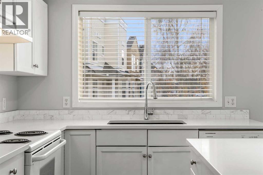 130 Promenade Way Se, Calgary, Alberta T2Z 4E8 - Photo 9 - A2281813