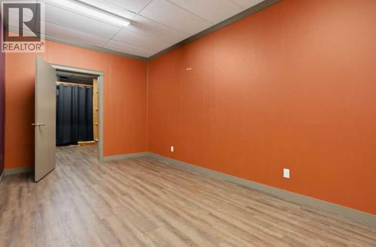 Bsmti, 5051 50 Street, Camrose, Alberta  T4V 1R3 - Photo 7 - A2289017