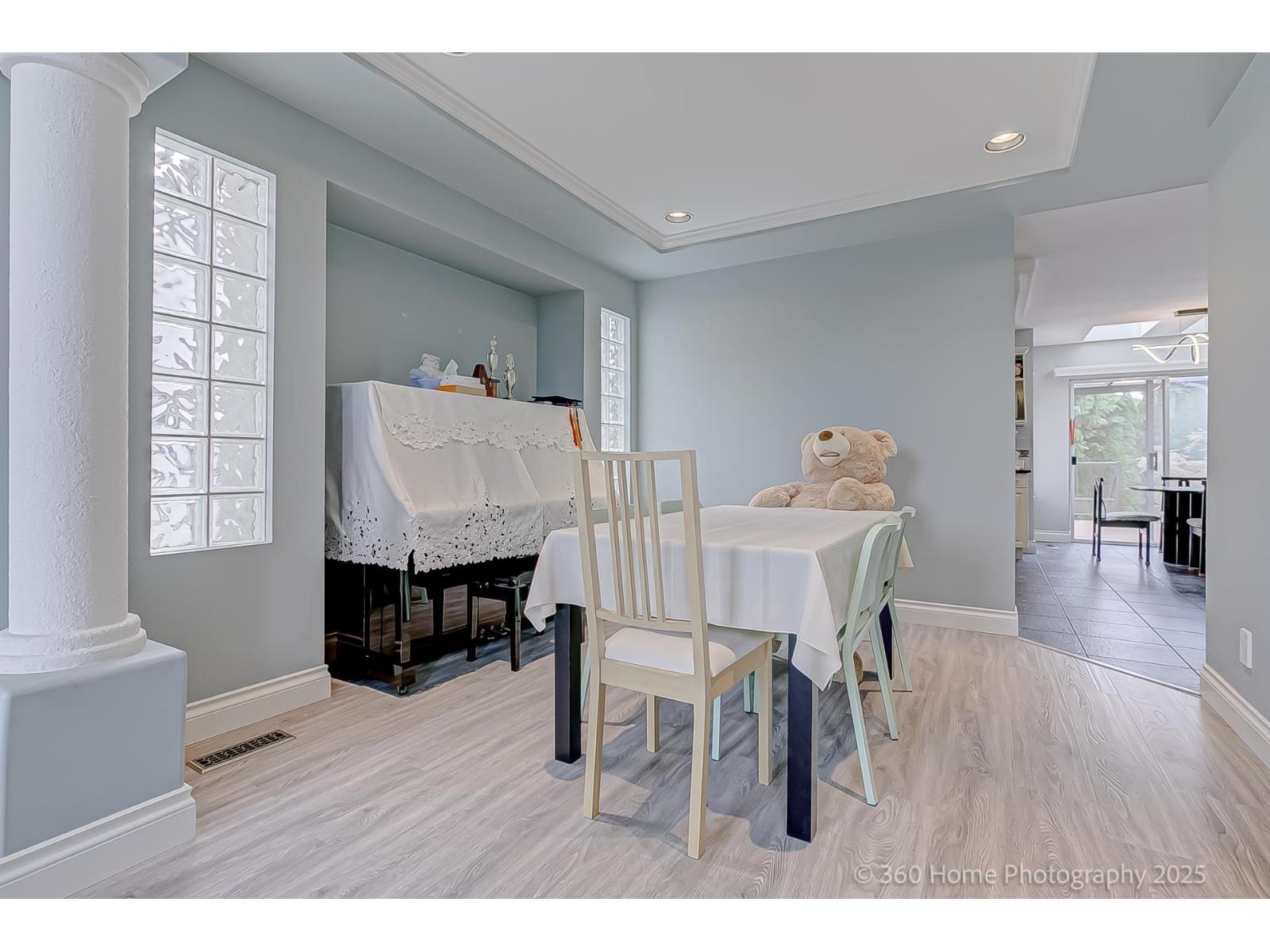 19088 63b Avenue, Surrey, British Columbia  V3S 8G5 - Photo 5 - R3093249