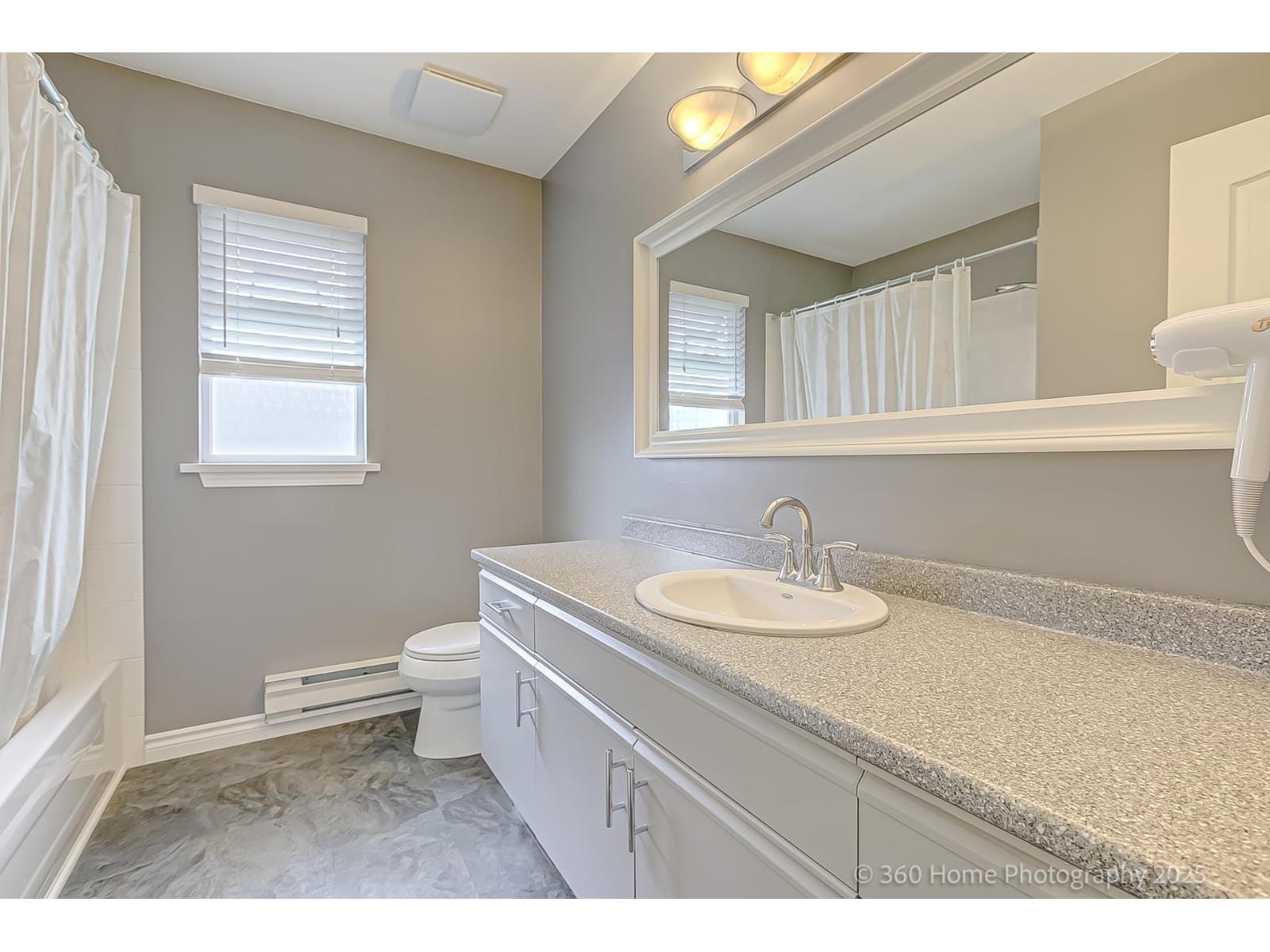 19088 63b Avenue, Surrey, British Columbia  V3S 8G5 - Photo 19 - R3093249