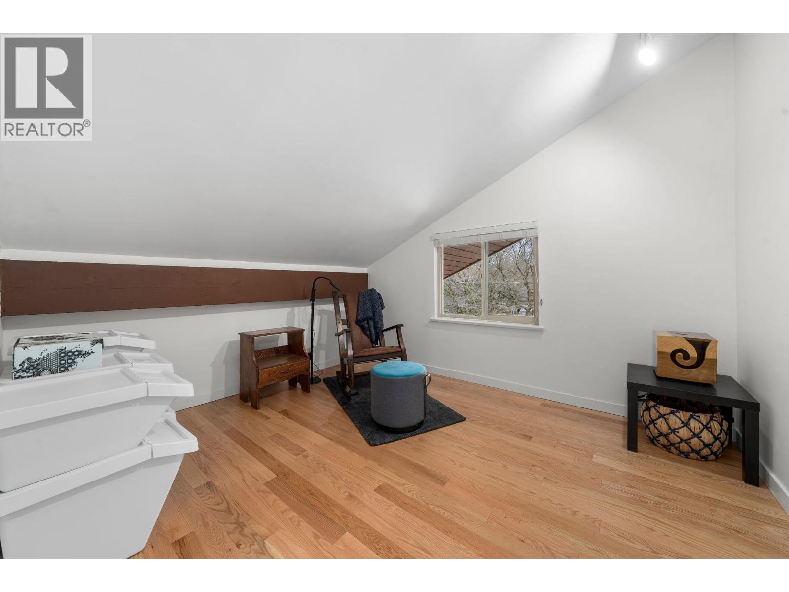 667 Fairway Drive, North Vancouver, British Columbia  V7G 1Z5 - Photo 21 - R3092427