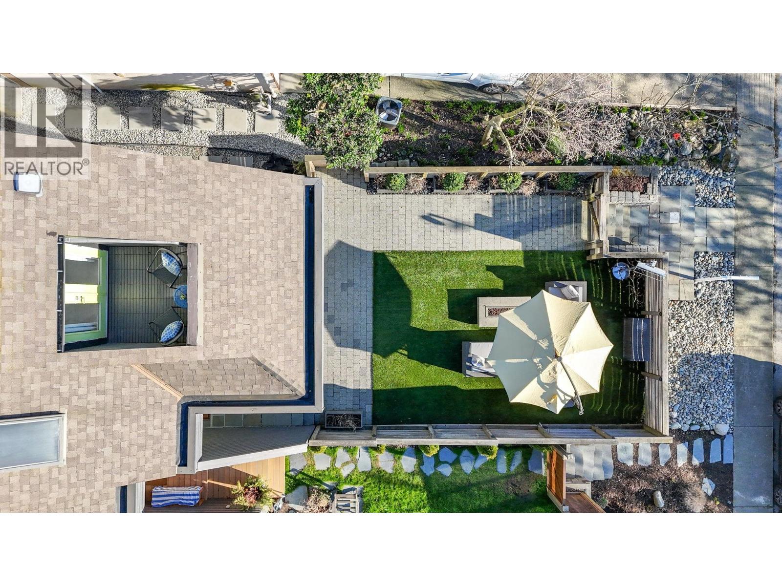 256 W 5th Street, North Vancouver, British Columbia  V7M 1K1 - Photo 32 - R3093674