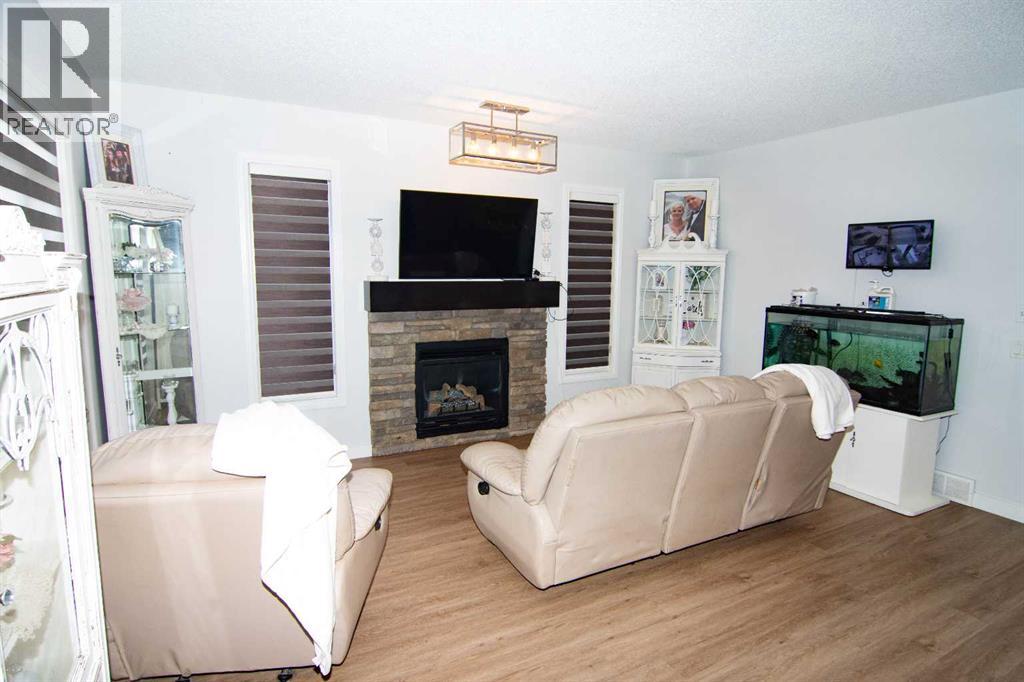 149 Cimarron Vista Crescent, Okotoks, Alberta  T1S 0K3 - Photo 14 - A2276499