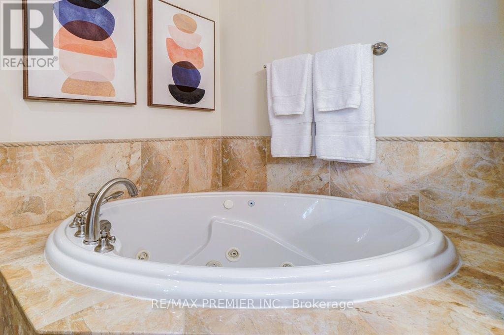 208c - 662 Sheppard Avenue E, Toronto, Ontario  M2K 3E6 - Photo 25 - C12825030